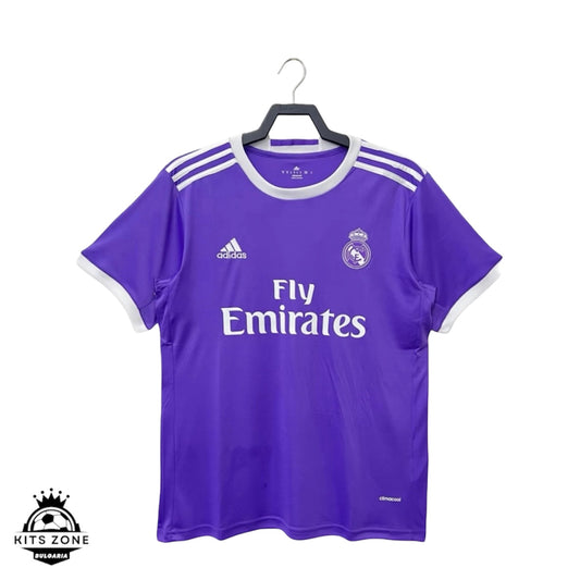 Real Madrid 16/17 third kit