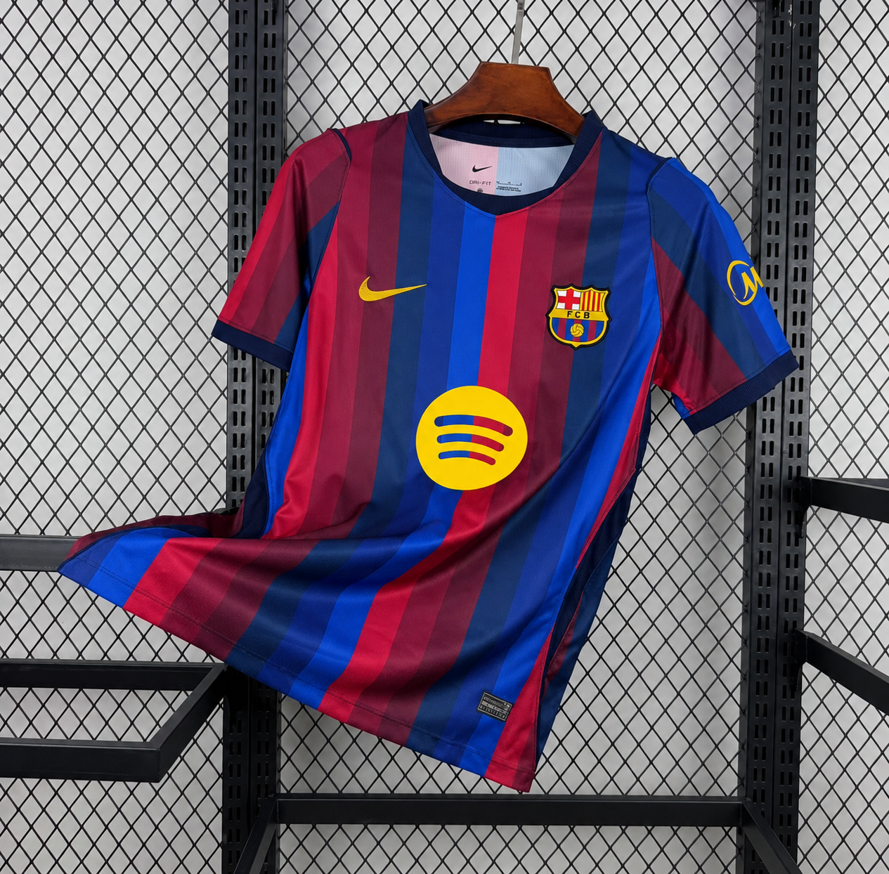 Barcelona 26/27 home kit