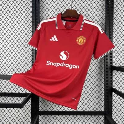 Man. United 26/27 home kit